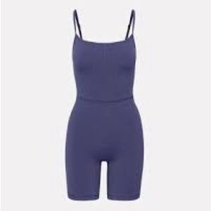 Aritzia Purple 7” Divinity